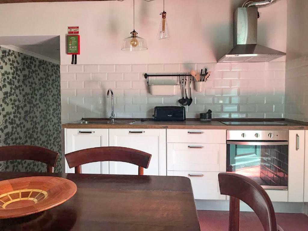 Casa Oliveira Esmeraldo - Guest Houses São Vicente Екстериор снимка